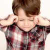 【相談室】泣き声や音楽を聞いて急に泣く2歳児…発達の問題あり？