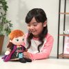 『アナ雪2』エルサたちと歌やおしゃべりが楽しめるおもちゃが発売！